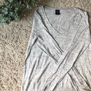GAP Light Sweater, Peppered Color. Size Medium